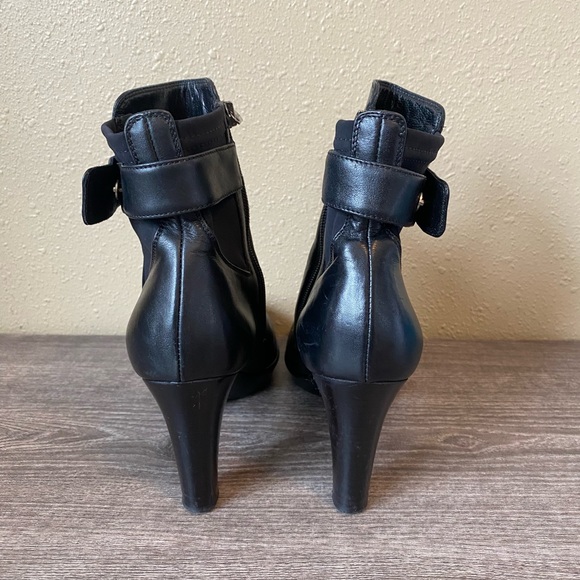 As seen on Kate Middleton AQUATALIA Royal Rouge Weatherproof Ankle Bootie size 9 - Picture 7 of 10